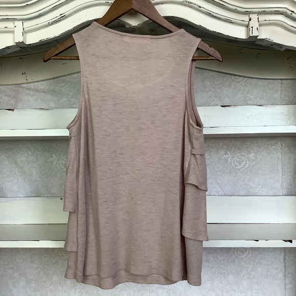 Bow Top - Picture 3 of 7